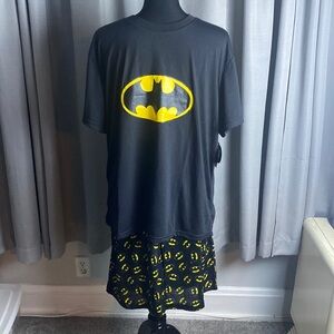 PJammy Sleepwear Men’s Batman Pajamas T-Shirt Shorts sz L NWT